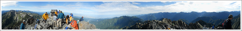 剱岳山頂にて(その2)
